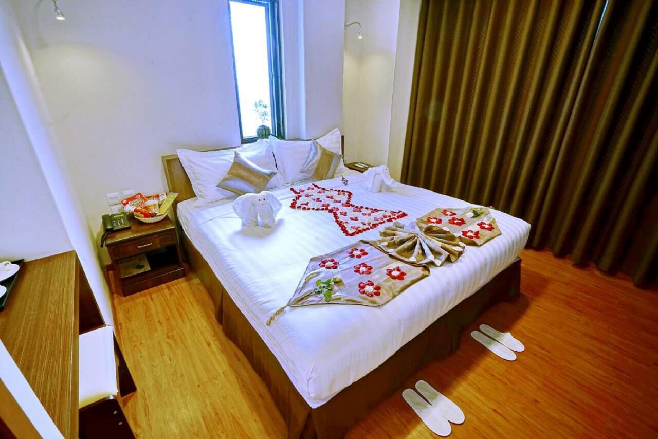 Sanctuary Hotel Mandalaj Kültér fotó