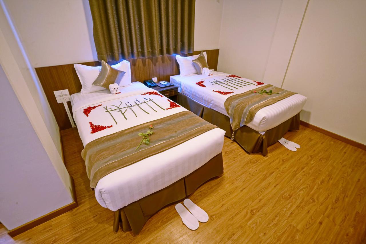 Sanctuary Hotel Mandalaj Kültér fotó