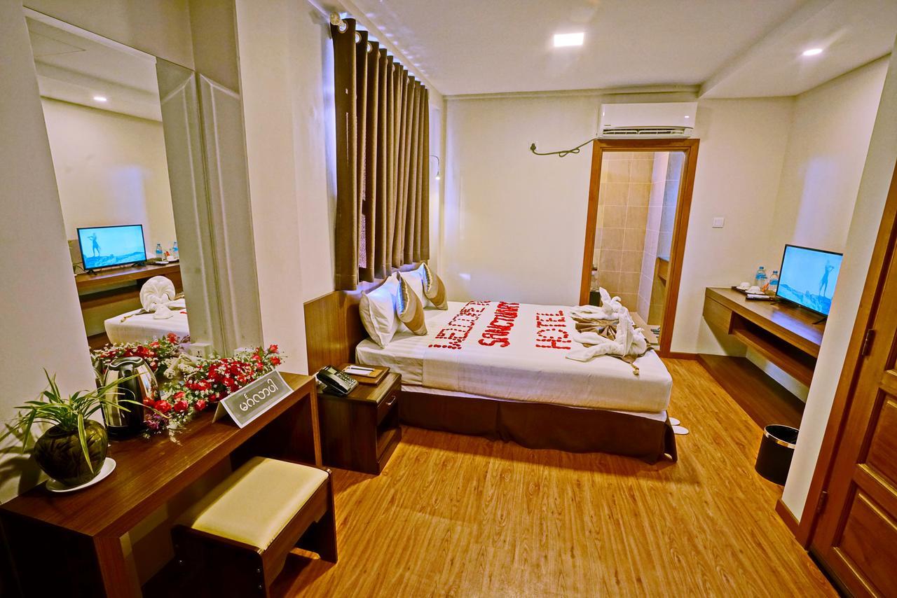 Sanctuary Hotel Mandalaj Kültér fotó