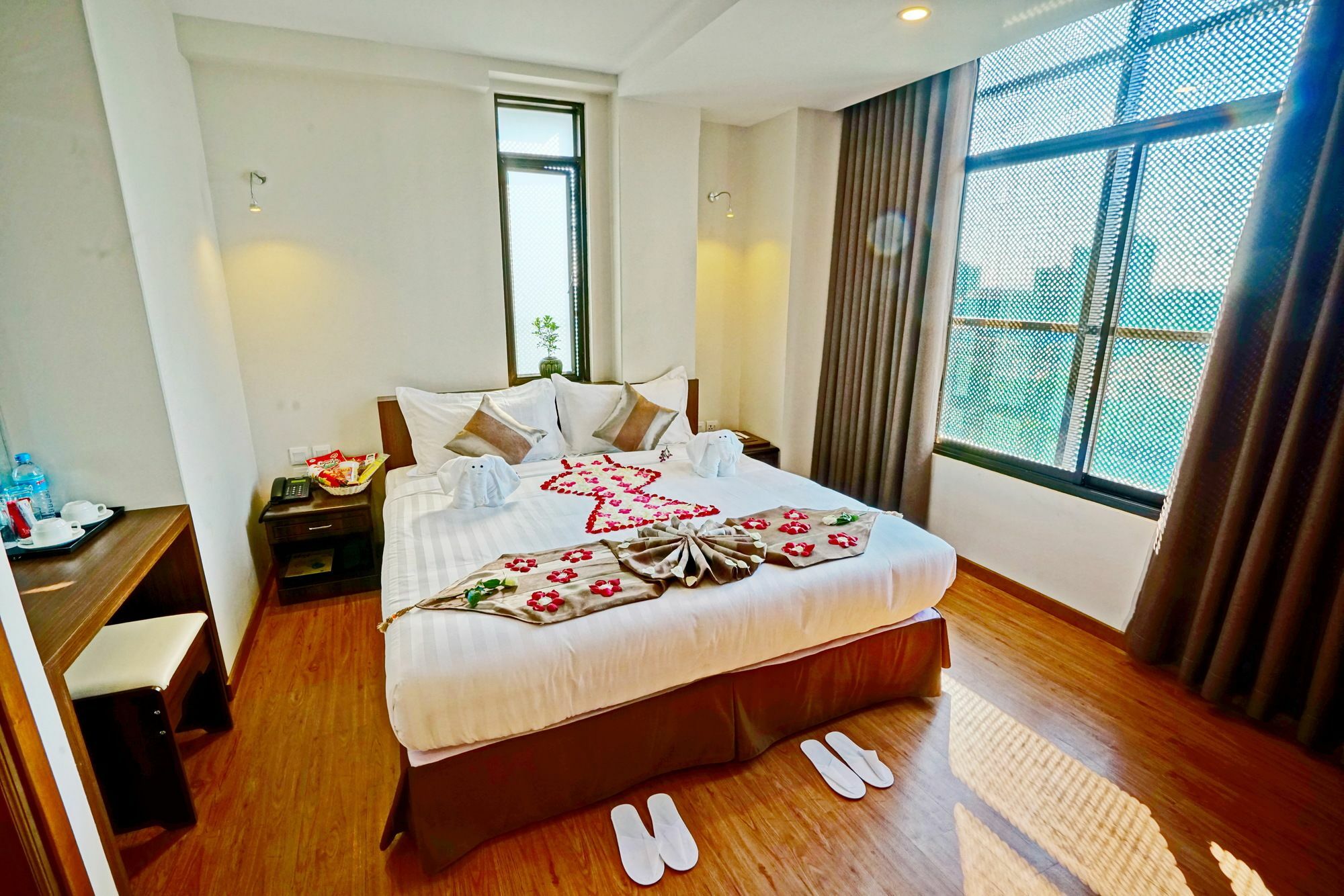 Sanctuary Hotel Mandalaj Kültér fotó